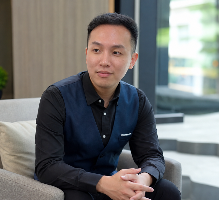 Mark Tan, Founder & CEO of Lynqra